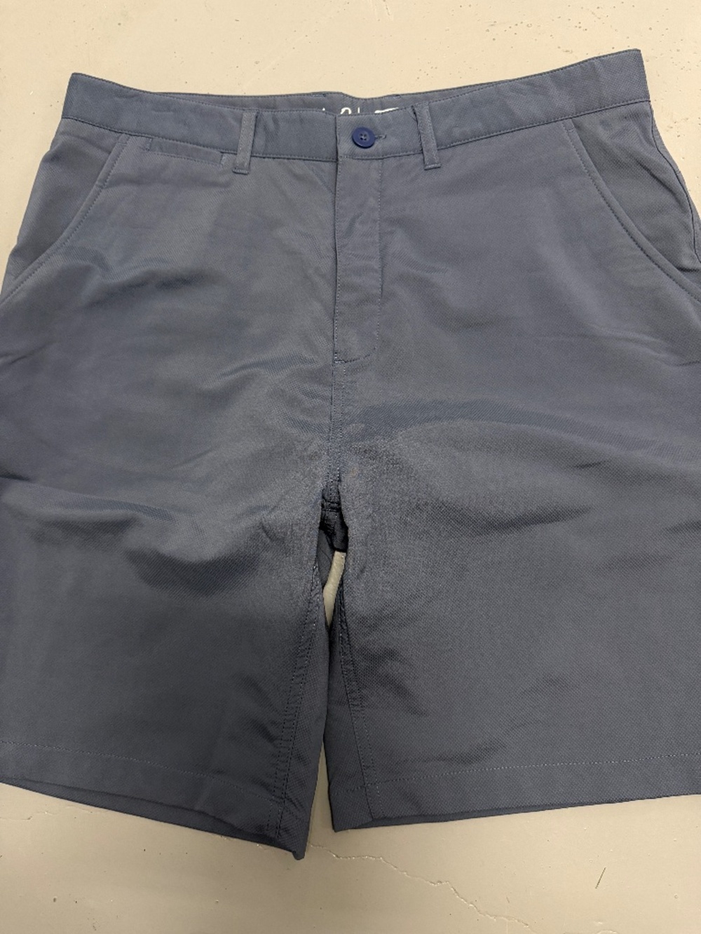 Johnnie-O Prep-formance golf shorts men's *fits like 34* gray 9" inseam chino